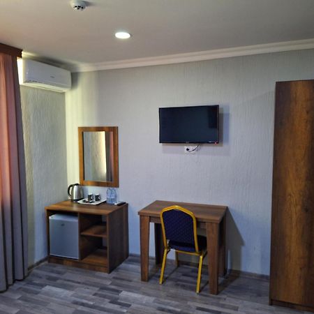 Hotel Georgian Kutaisi Dış mekan fotoğraf