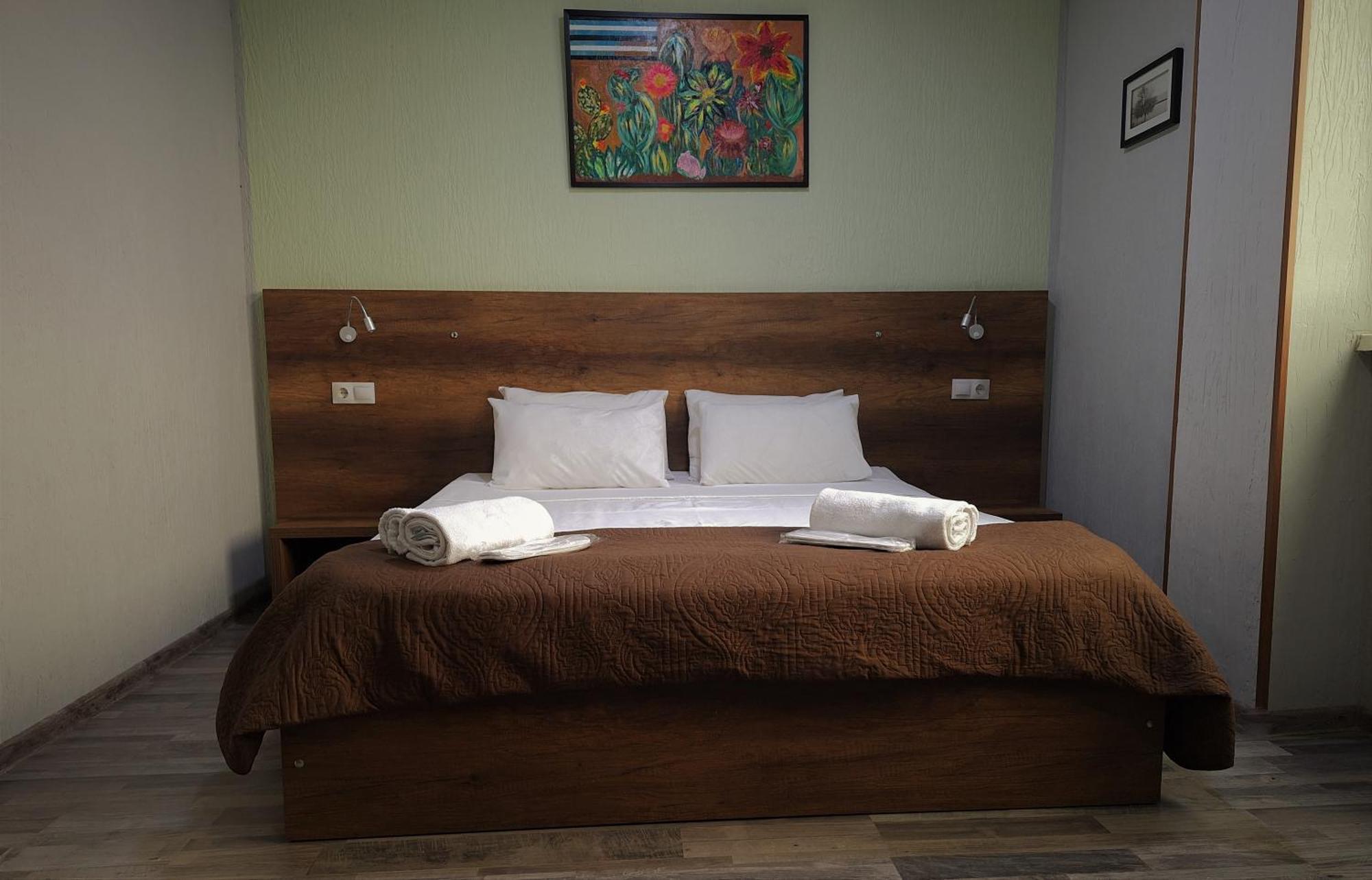 Hotel Georgian Kutaisi Dış mekan fotoğraf