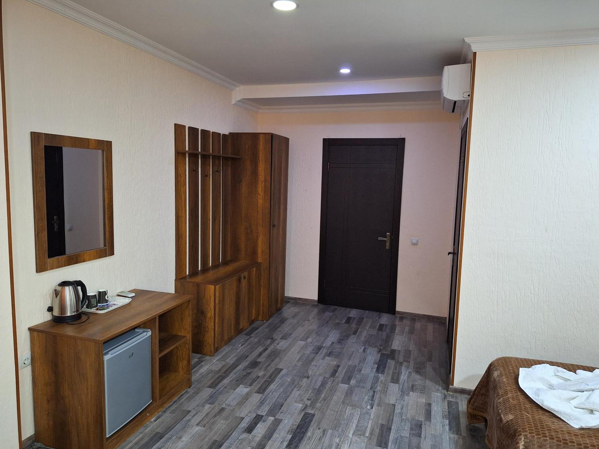 Hotel Georgian Kutaisi Dış mekan fotoğraf