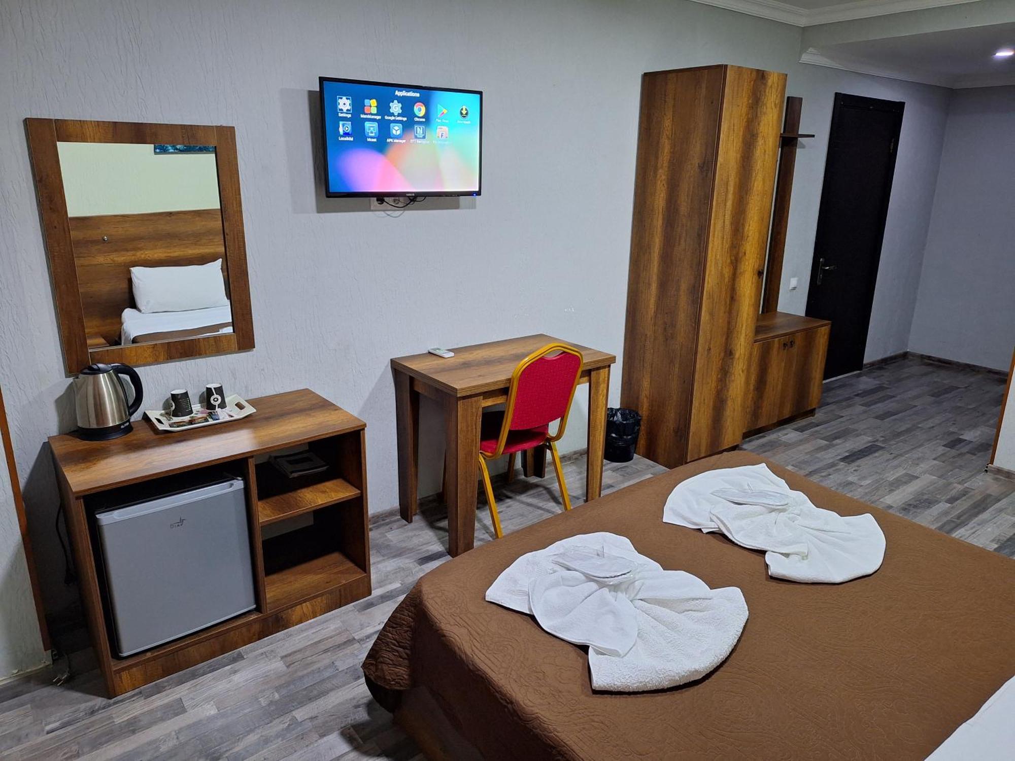 Hotel Georgian Kutaisi Dış mekan fotoğraf