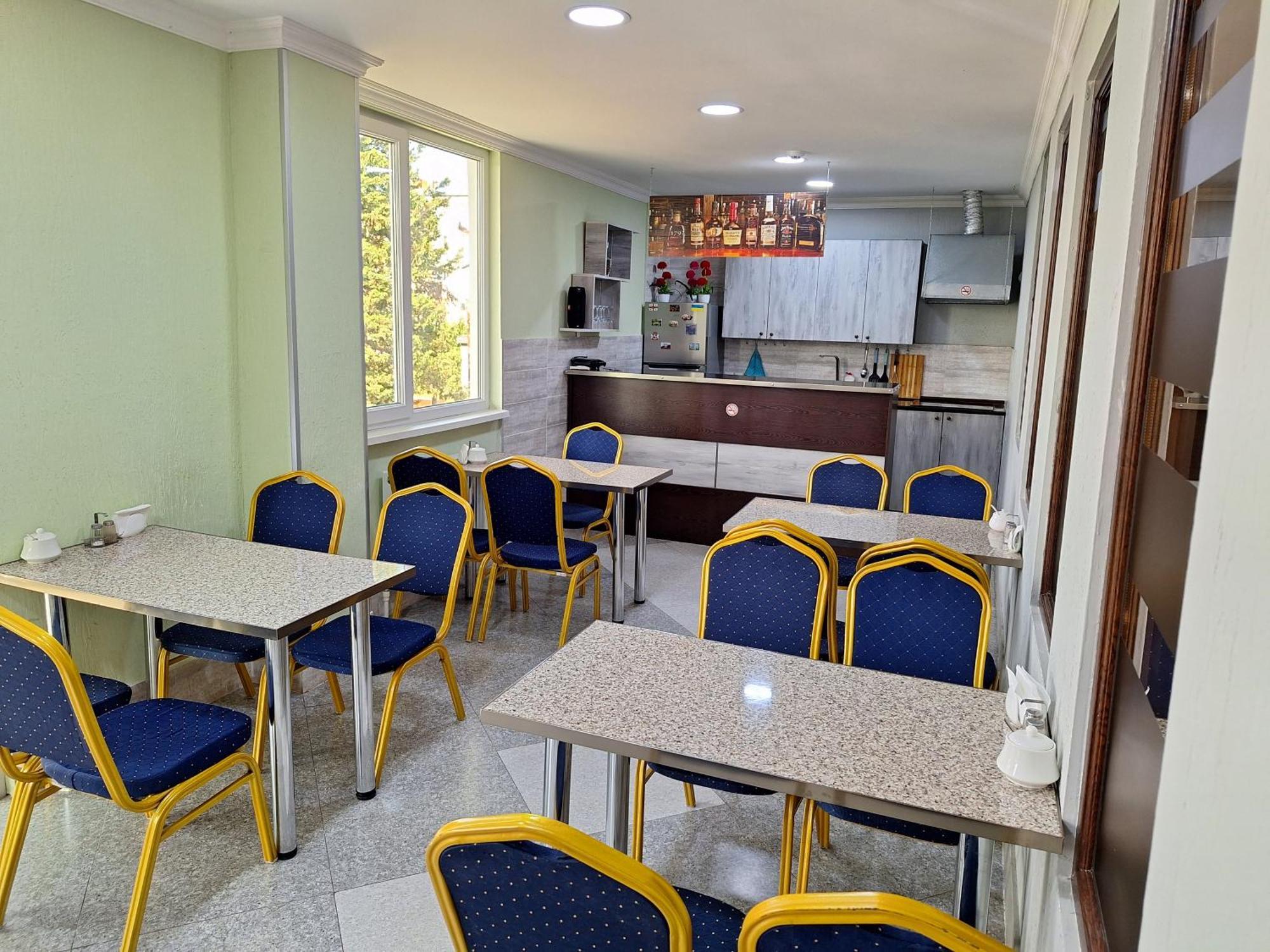 Hotel Georgian Kutaisi Dış mekan fotoğraf