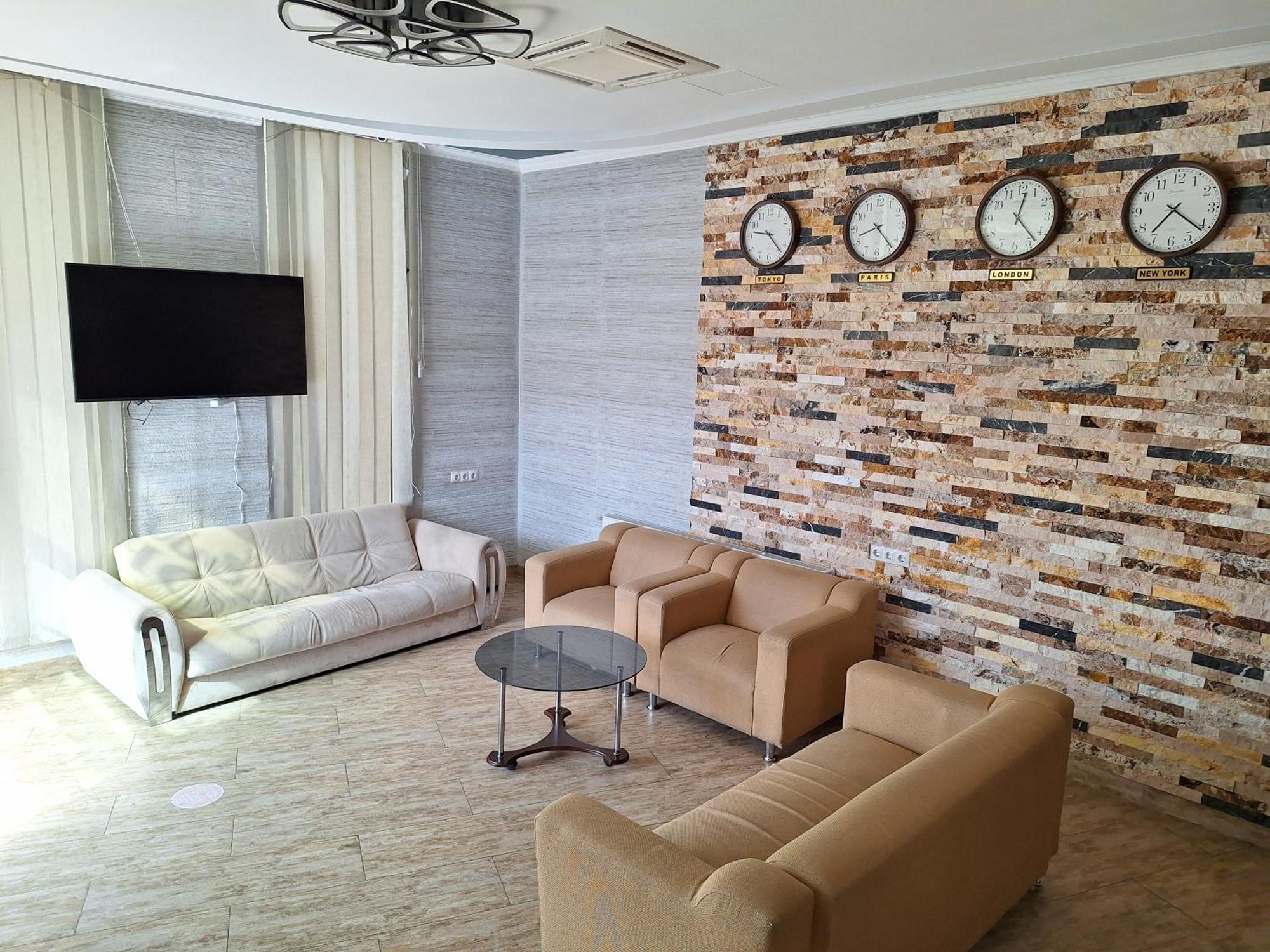 Hotel Georgian Kutaisi Dış mekan fotoğraf